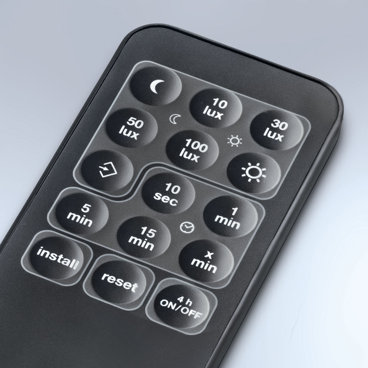 Remote control RC9 included