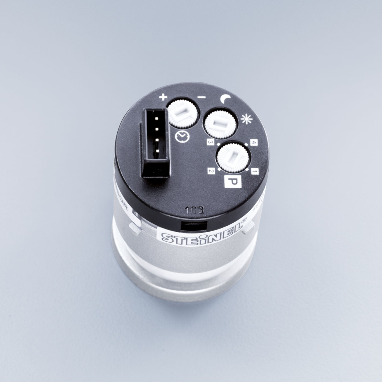 Sensor with 4 intelligent programmes